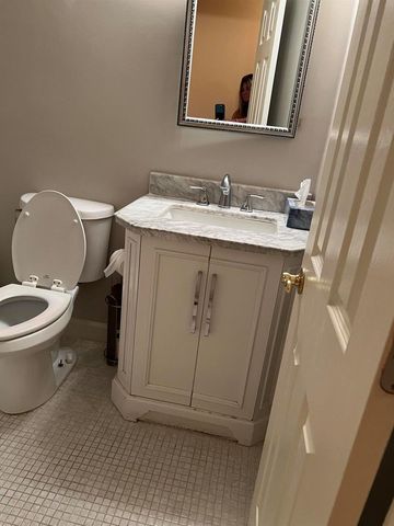 203 Suffolk E, Boca Raton, FL 33434