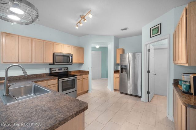 2733 Glenridge Circle, Merritt Island, FL 32953