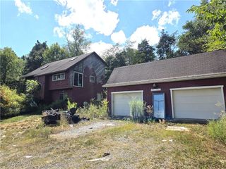 853 Hartwood Road NW, Dellroy, OH 44620