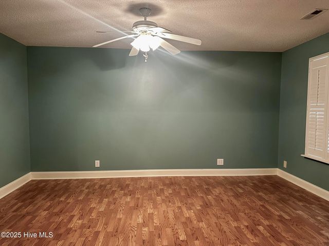 9155 Oak Ridge Plantation Drive SW, Calabash, NC 28467