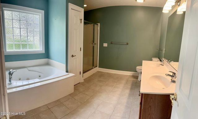 9155 Oak Ridge Plantation Drive SW, Calabash, NC 28467
