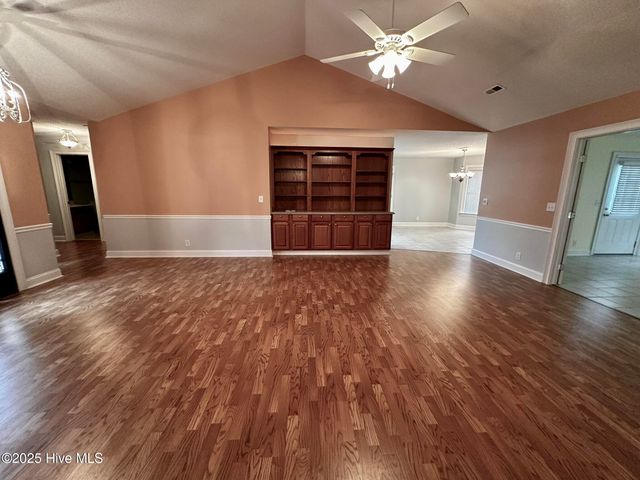 9155 Oak Ridge Plantation Drive SW, Calabash, NC 28467
