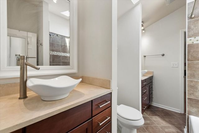 1203 Florence Avenue, Evanston, IL 60202