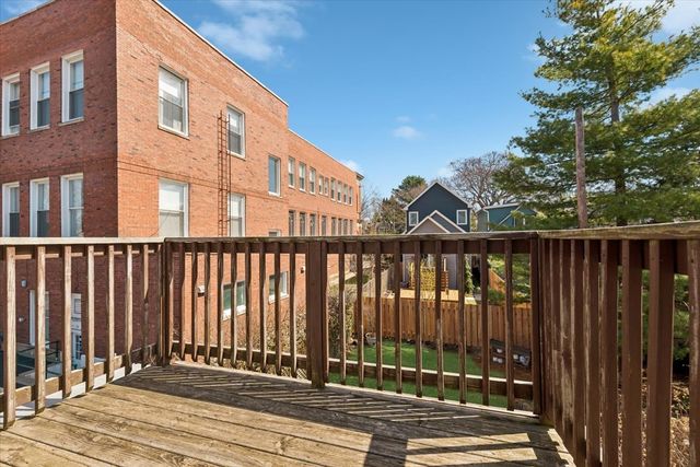 1203 Florence Avenue, Evanston, IL 60202