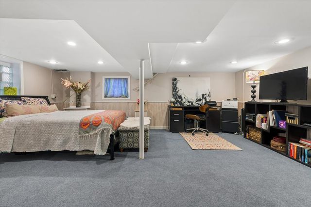 1203 Florence Avenue, Evanston, IL 60202