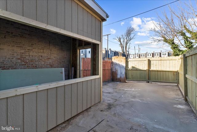 1402 N MONTFORD AVE, Baltimore, MD 21213