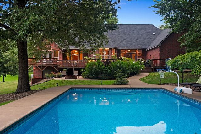 3937 Savannah Drive, Harrison, AR 72601