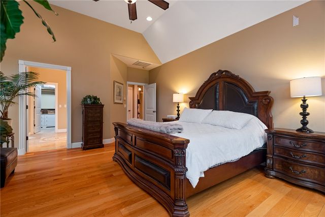 3937 Savannah Drive, Harrison, AR 72601