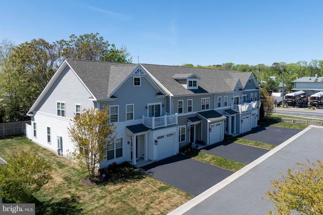 4 BLUEFIN CT, Ocean View, DE 19970