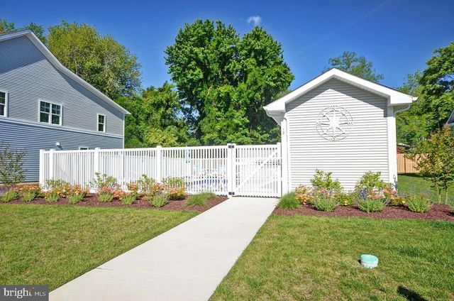 4 BLUEFIN CT, Ocean View, DE 19970