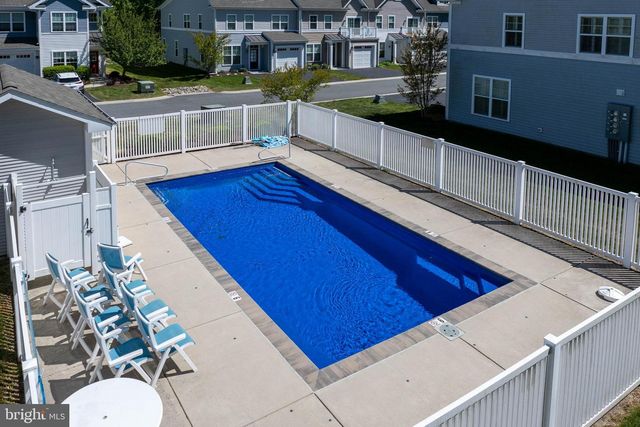 4 BLUEFIN CT, Ocean View, DE 19970