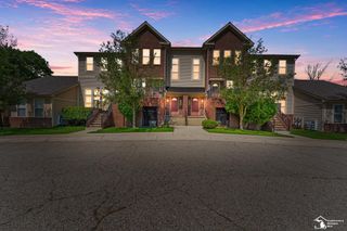 1346 Hillcrest Drive, Waterford, MI 48327
