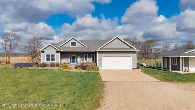 5682 Joshua Drive, Eaton Rapids, MI 48827