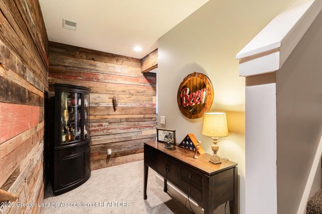 5682 Joshua Drive, Eaton Rapids, MI 48827