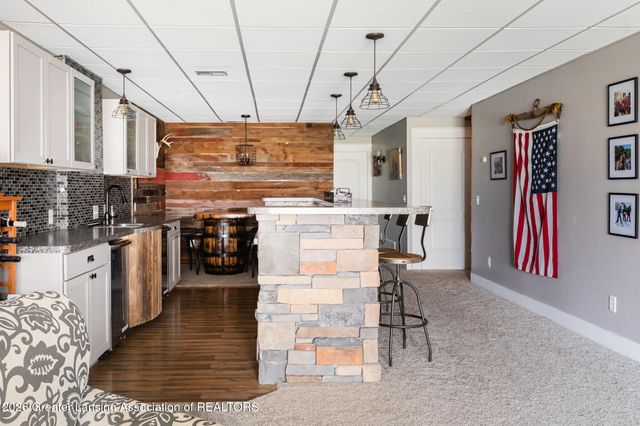 5682 Joshua Drive, Eaton Rapids, MI 48827