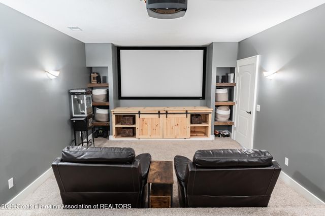 5682 Joshua Drive, Eaton Rapids, MI 48827