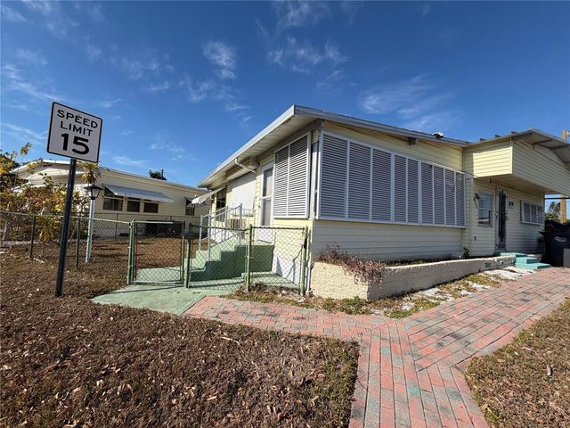 503 51ST AVENUE PLAZA W, Bradenton, FL 34207