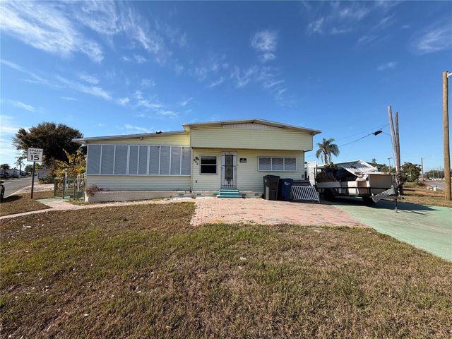 503 51ST AVENUE PLAZA W, Bradenton, FL 34207