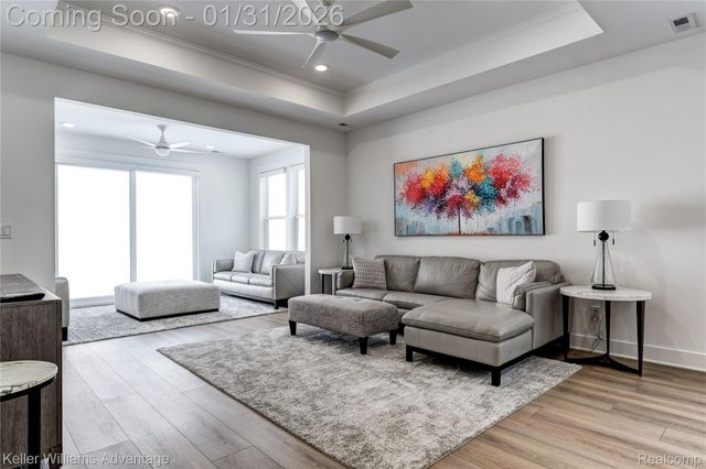 1617 Landings Lane, Milford Charter Township, MI 48381