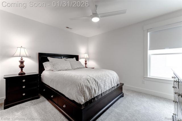 1617 Landings Lane, Milford Charter Township, MI 48381