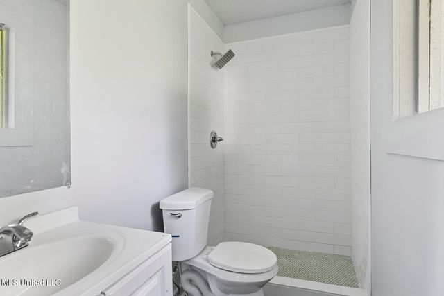 3328 Fleetwood Drive, Jackson, MS 39212