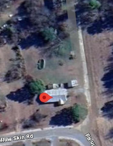 484 Yellow Skin Road, Autryville, NC 28318