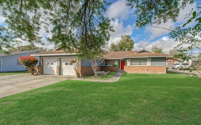 1710 W 11th Street, Freeport, TX 77541