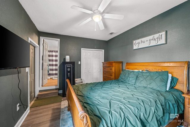 22897 Lincoln Street, Robertsdale, AL 36567