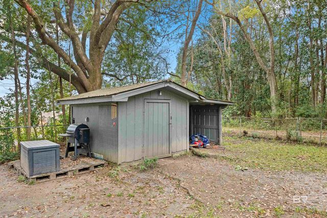 22897 Lincoln Street, Robertsdale, AL 36567