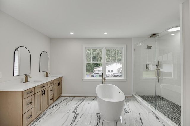 1057 Ferndale Street, Stone Mountain, GA 30083