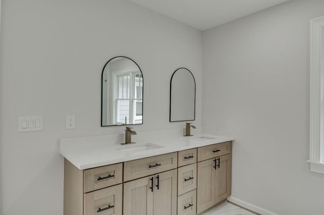 1057 Ferndale Street, Stone Mountain, GA 30083