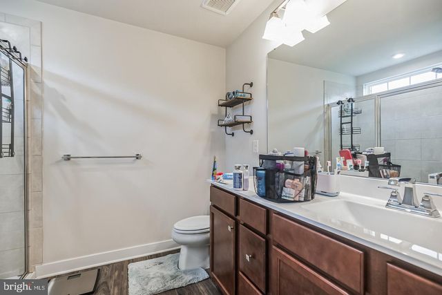 28 SPARROW CIR, Sewell, NJ 08080