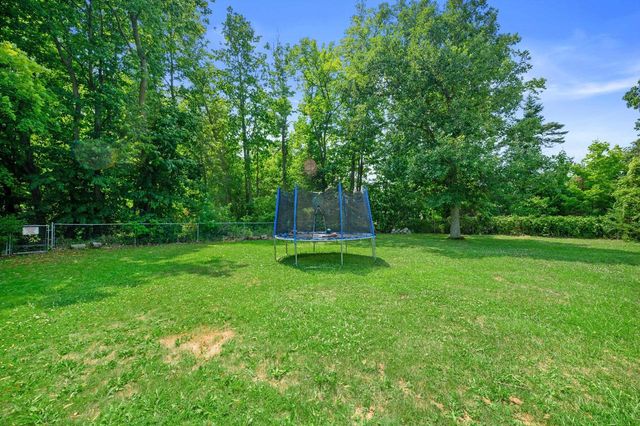 3631 E Elm ROAD, Oak Creek, WI 53154
