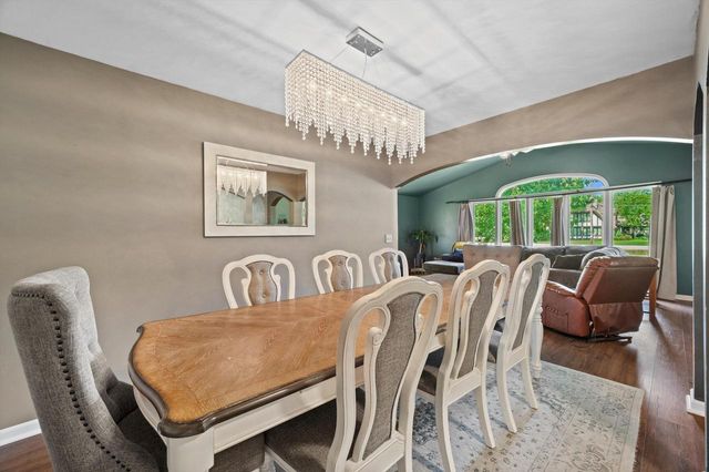 3631 E Elm ROAD, Oak Creek, WI 53154