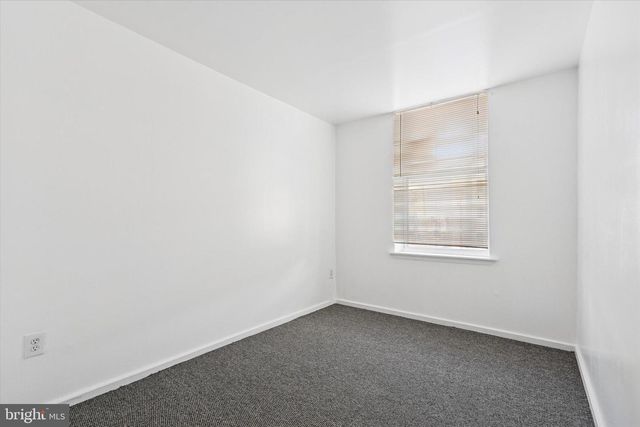 2260 N BROAD ST, Philadelphia, PA 19132