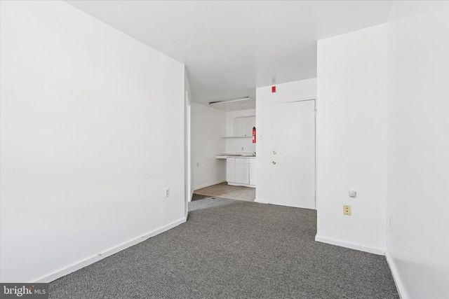 2260 N BROAD ST, Philadelphia, PA 19132