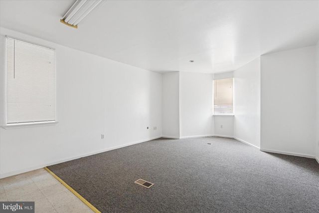 2260 N BROAD ST, Philadelphia, PA 19132