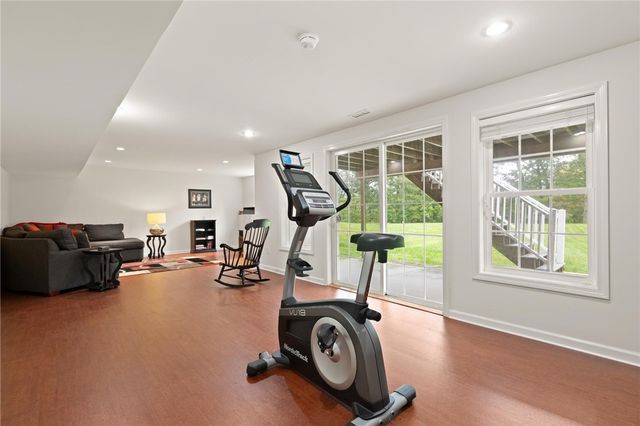 457 Cottrell Road, Tiverton, RI 02878