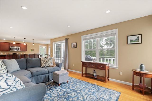 457 Cottrell Road, Tiverton, RI 02878