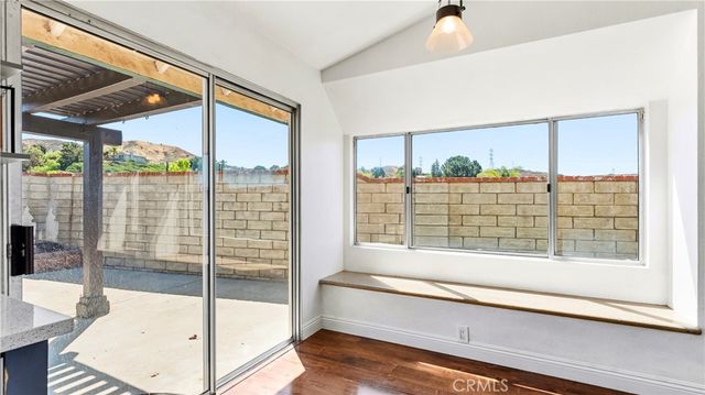 28924 Raintree Lane, Saugus, CA 91390