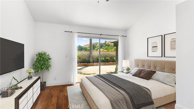 28924 Raintree Lane, Saugus, CA 91390