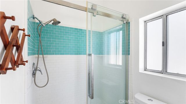 28924 Raintree Lane, Saugus, CA 91390