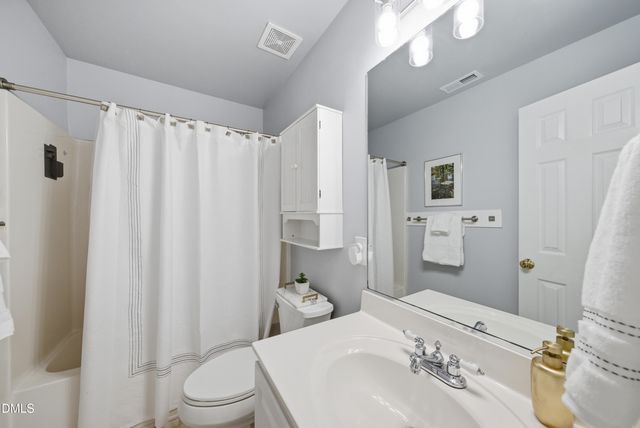 104 Pine Tag Court, Apex, NC 27502