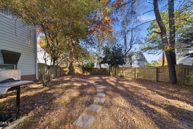 104 Pine Tag Court, Apex, NC 27502