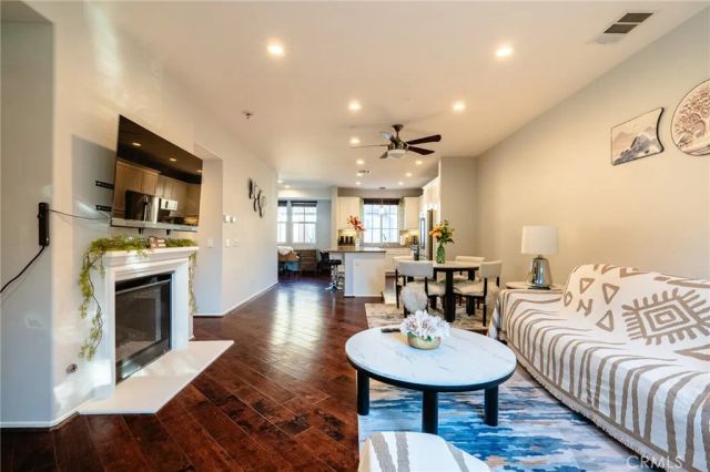 6371 Estrela Lane, Eastvale, CA 91752