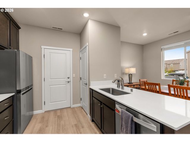 15432 Ne 70TH St, Vancouver, WA 98682