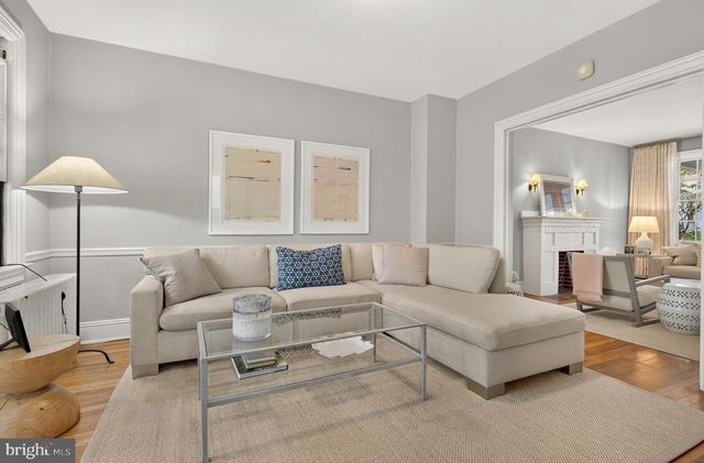 3822 BEECHER ST NW, Washington, DC 20007