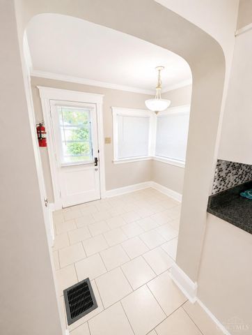 3827 Millsbrae Avenue, Cincinnati, OH 45209