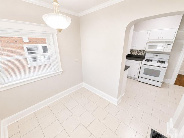 3827 Millsbrae Avenue, Cincinnati, OH 45209