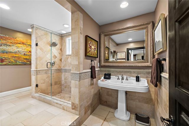 159 Angelo Walk, Long Beach, CA 90803